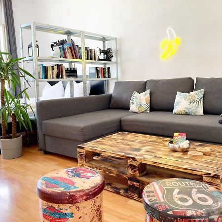 لبسيا 2 Zimmer Ferienwohnung In Zentraler Lage Inkl Wlan & Netflix المظهر الخارجي الصورة