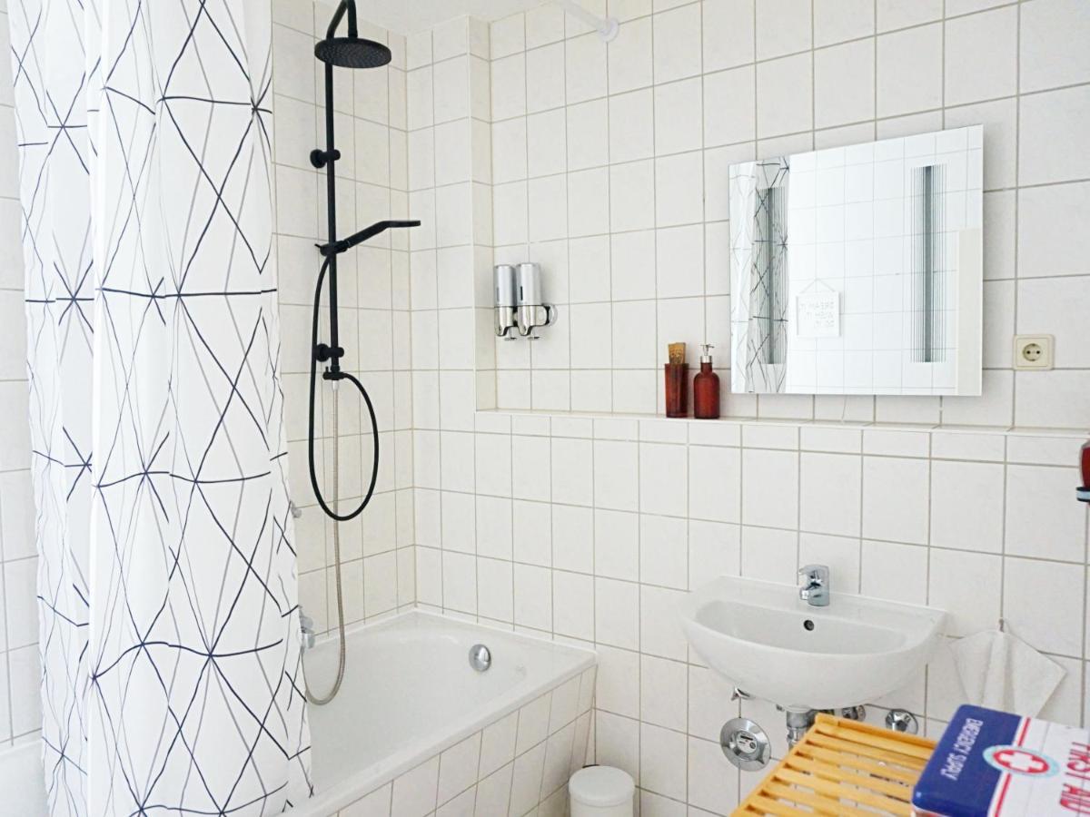 لبسيا 2 Zimmer Ferienwohnung In Zentraler Lage Inkl Wlan & Netflix المظهر الخارجي الصورة